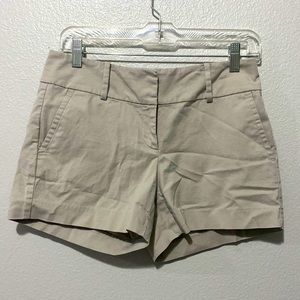 Ann Taylor Size 4 Khaki shorts